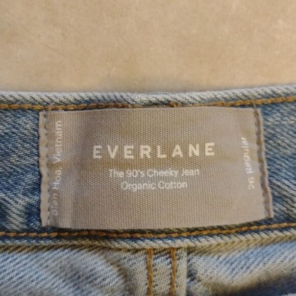 Everlane The Curvy 90s Cheeky Patchwork Straight Jean Cropped Length size 26 - Picture 3 of 13
